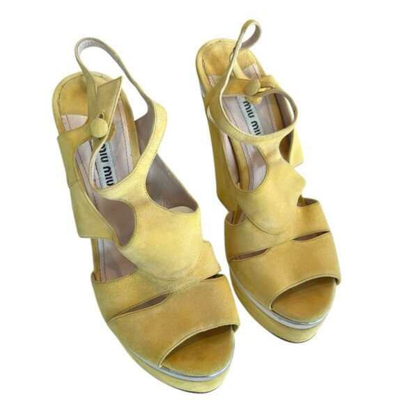 MIU MIU SUEDE WEDGE PLATFORM SANDALS SOLEIL Sz 37 1/2 Italy stamp COA U… - Picture 2 of 14